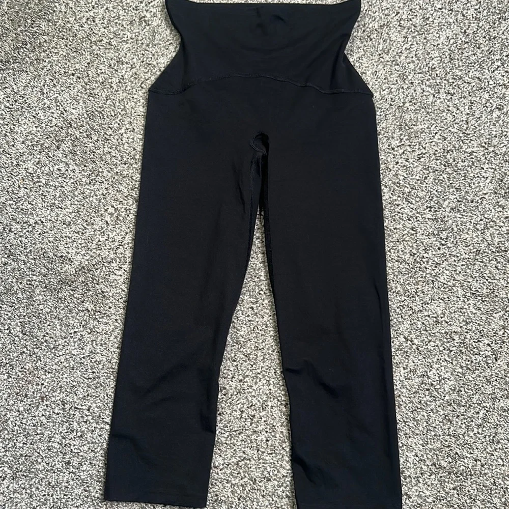Spanx by Sara Blakey black leggings size medium